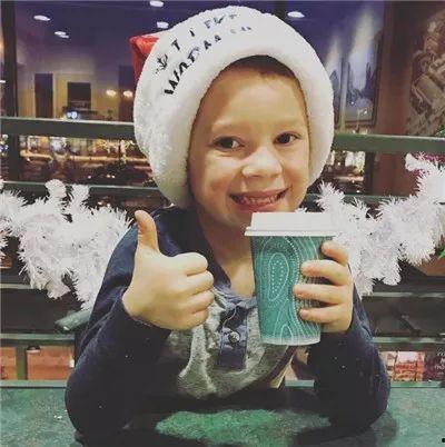 吃瓜网红图片头像高清男,高清男生吃瓜网红头像揭秘  第1张